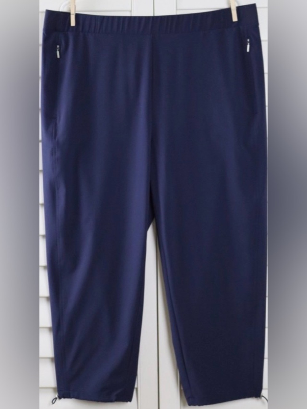 Chicos Zenergy® UPF Neema Bungee Crop Dark BluePants